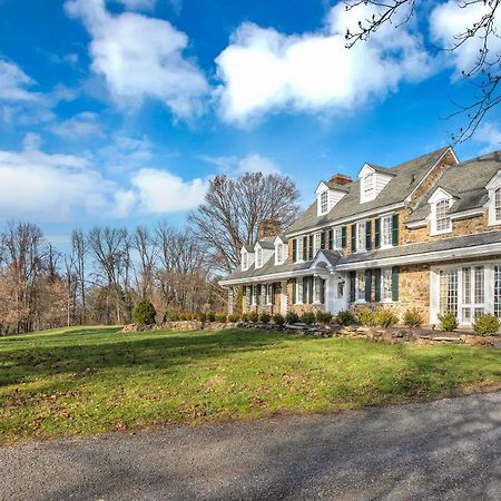 Chimney Hill Estate Inn แลมเบิร์ตวิลล์ ภายนอก รูปภาพ